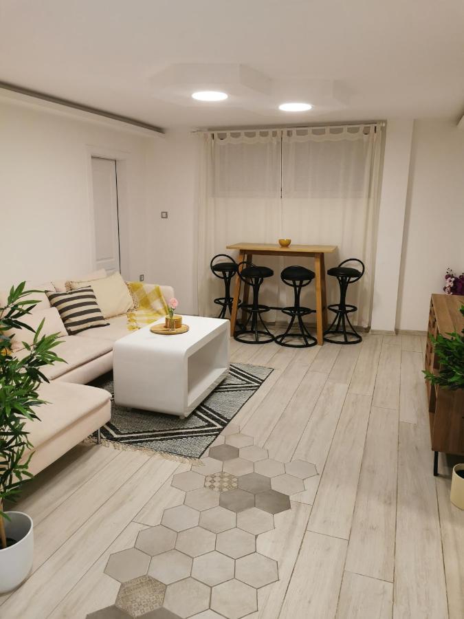Apartman Tea Novi Sad Exterior foto
