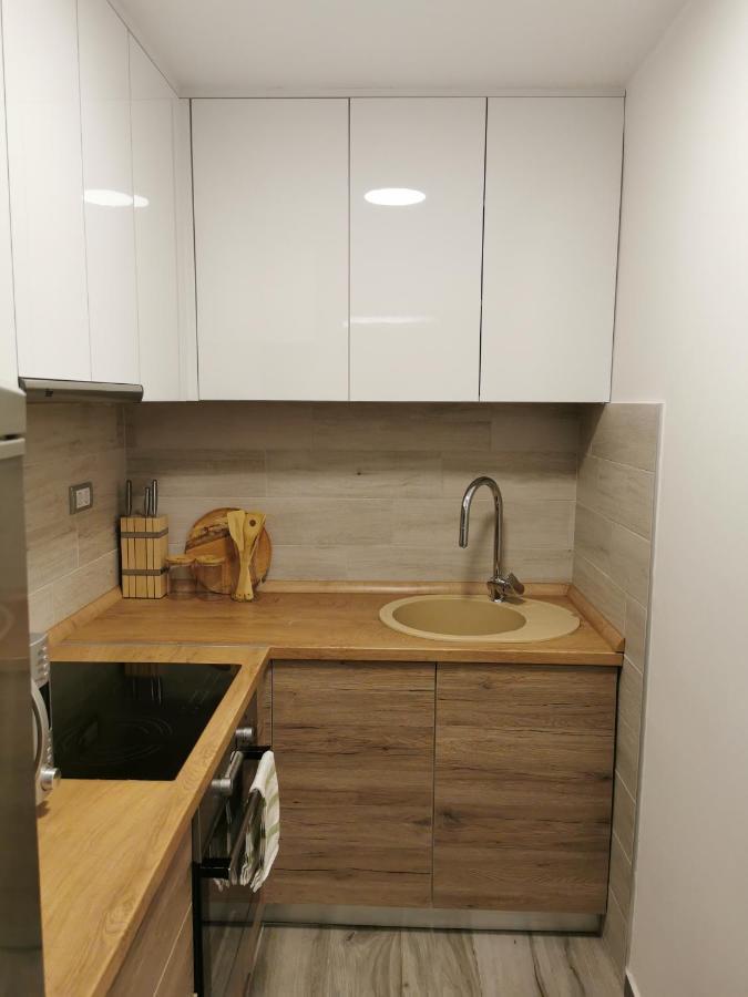 Apartman Tea Novi Sad Exterior foto
