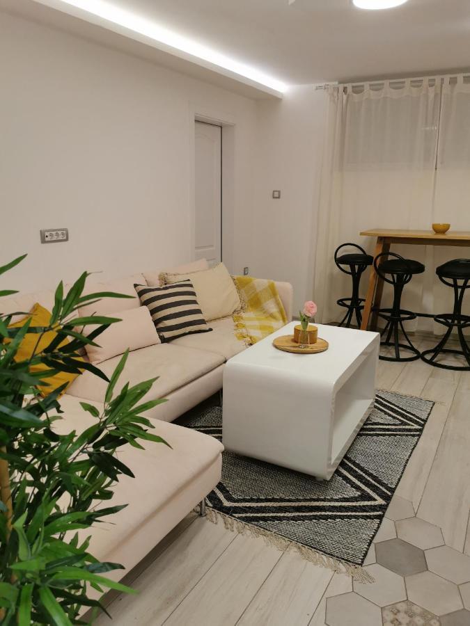 Apartman Tea Novi Sad Exterior foto